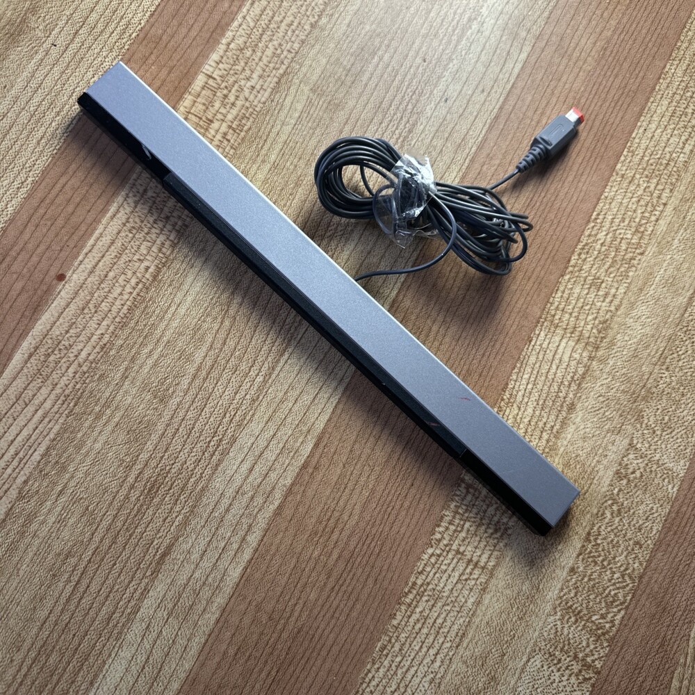 Nintendo Wii OEM Sensor Bar Wired Official RVL-014 For Wii And Wii U Very Good